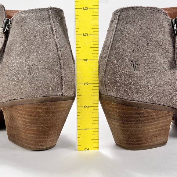 Frye Judith Ankle Bootie Taupe 10 - Picture 3 of 12